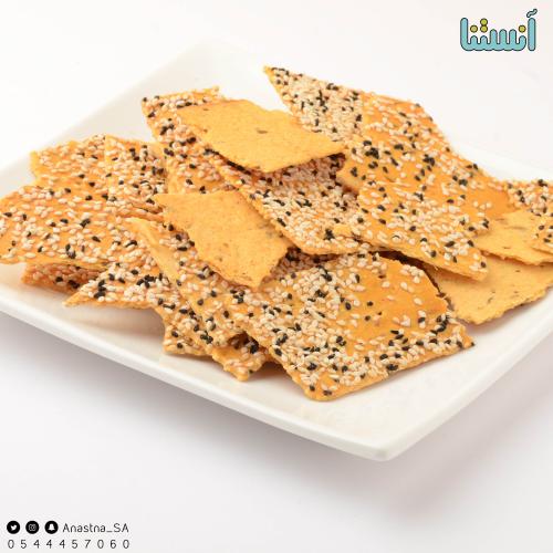 قراميش بالسمسم والحبة السوداء