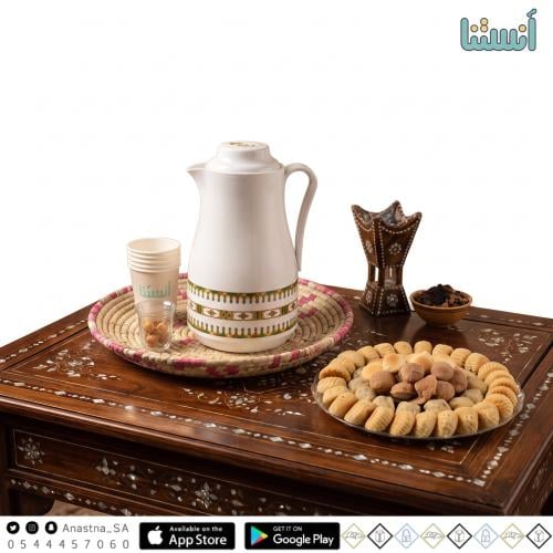 سلة قهوة لوز + صحن معمول و غريبة مشكل