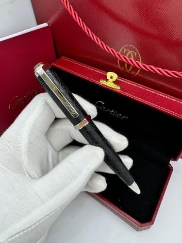 قلم Cartier الاسود المموج