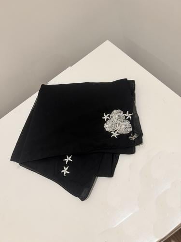 Lolowah Black