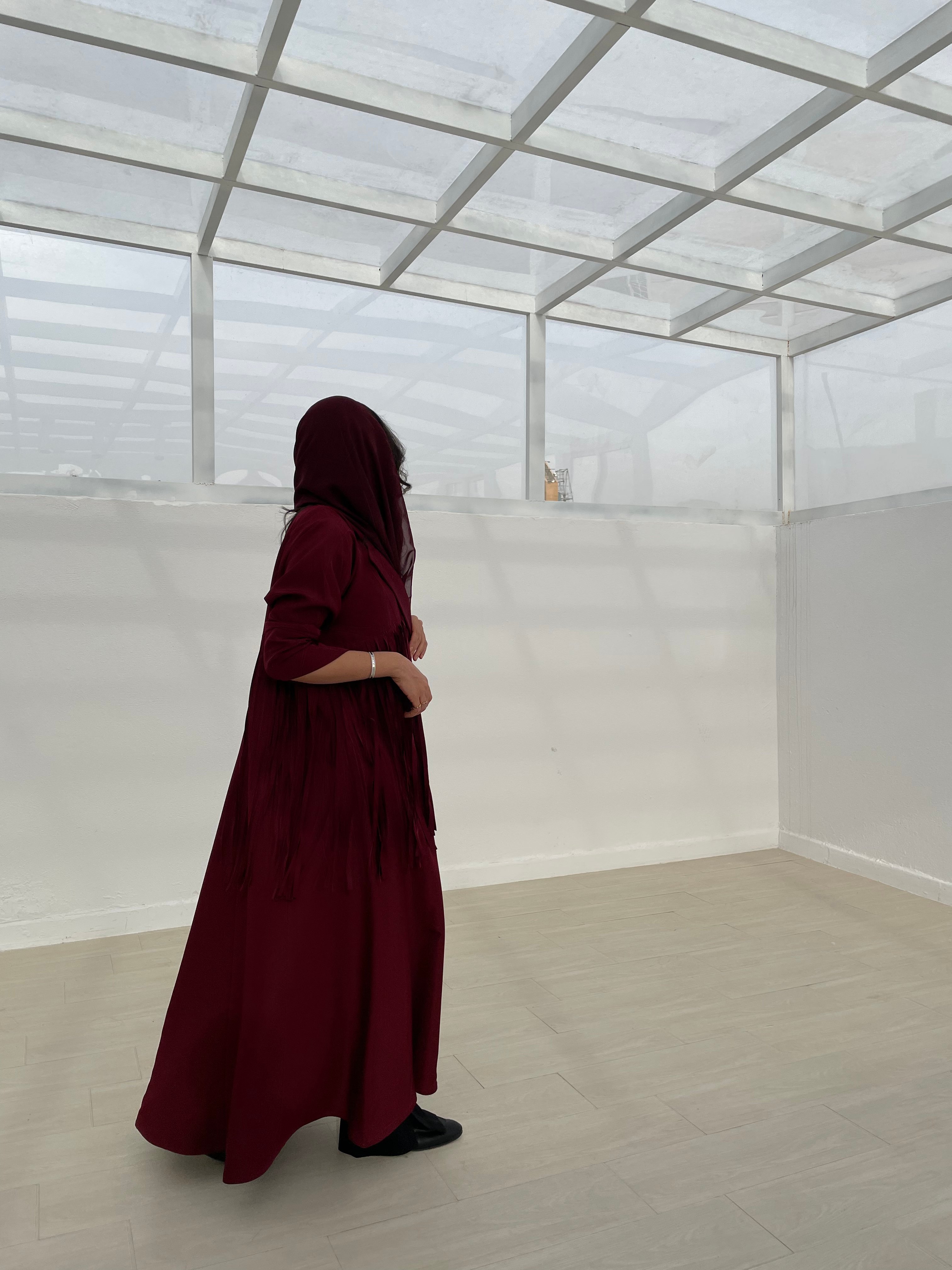 Zi Fringed Abaya - Burgundy