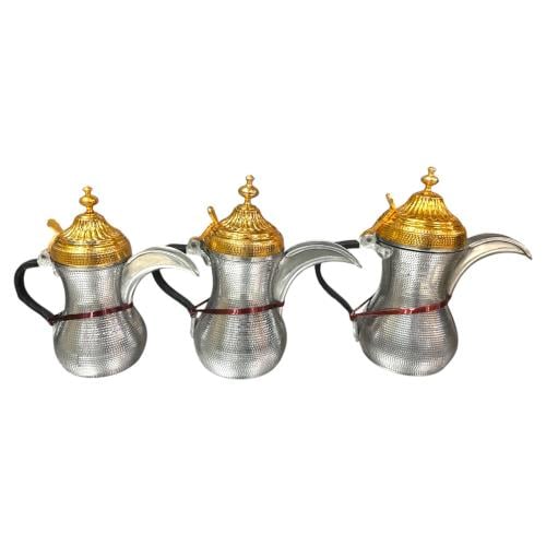 طقم بغداد حب الرمان المنيوم فضي غطاء ذهبي ٣ قطع