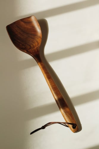 ملعقة خشبية ملاعق خشب خشبيات ادوات طعام