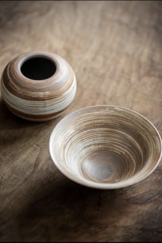 استاند تقديم فخار