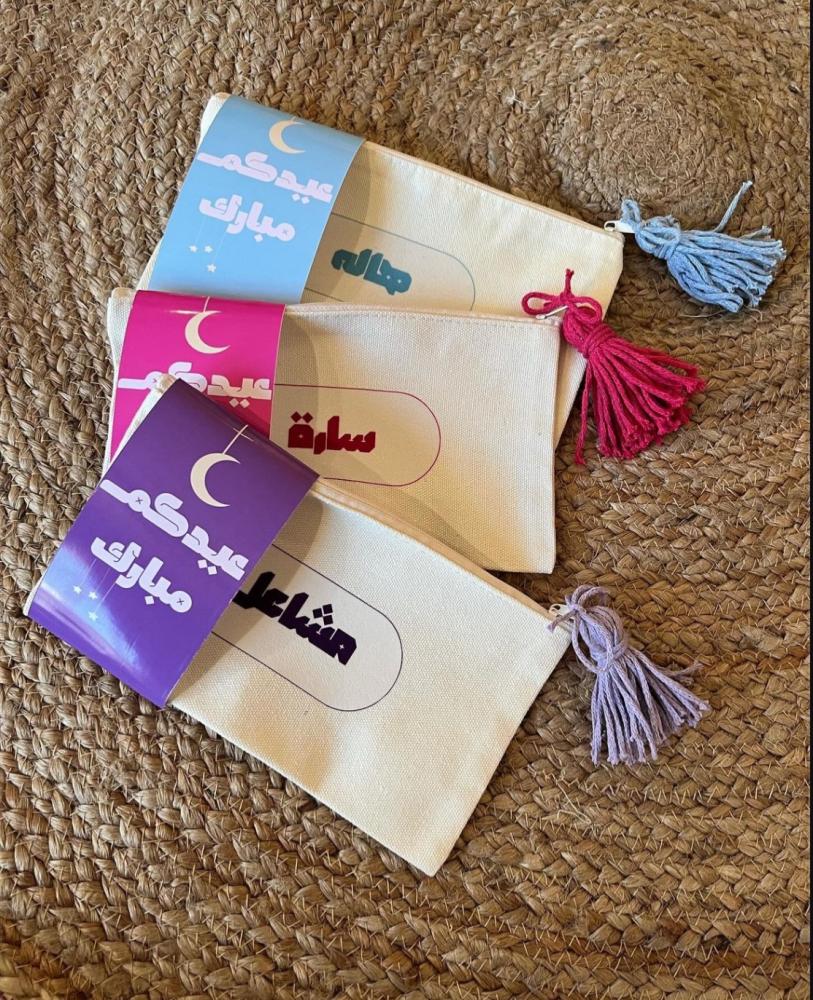 ملون (ينطبق على خيار التصميم الملون فقط)