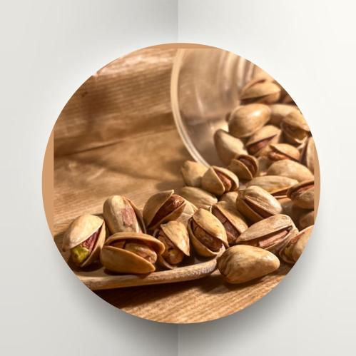فستق حلبي أكبري ليمون