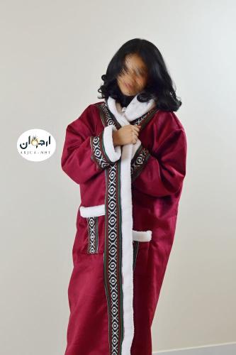 فروة شتوي عنابي