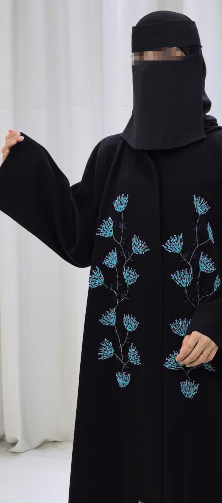 عبايه نص كلوش اماراتي جديد تطريز وخيوط