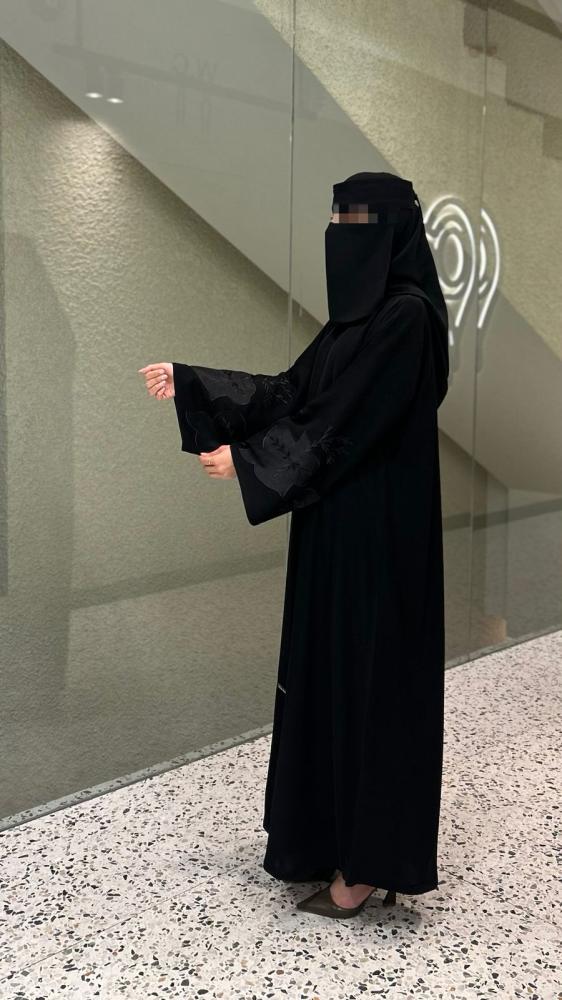 عبايه كم هري