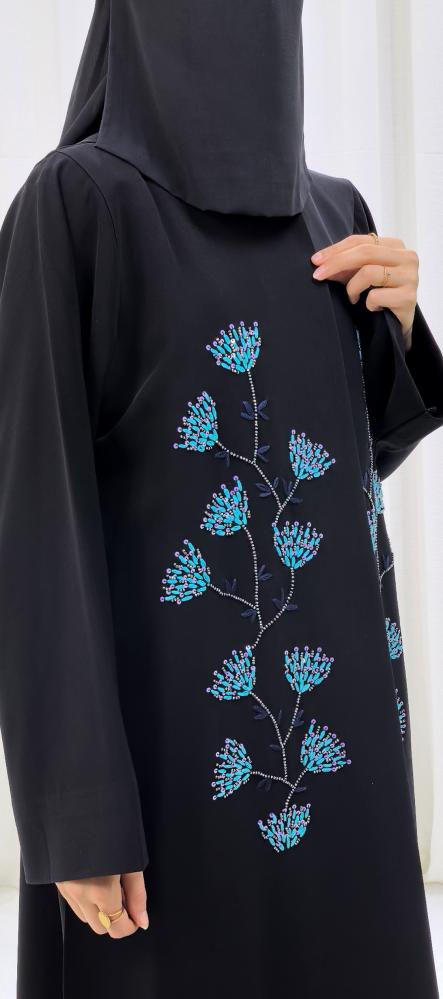 عبايه نص كلوش اماراتي جديد تطريز وخيوط