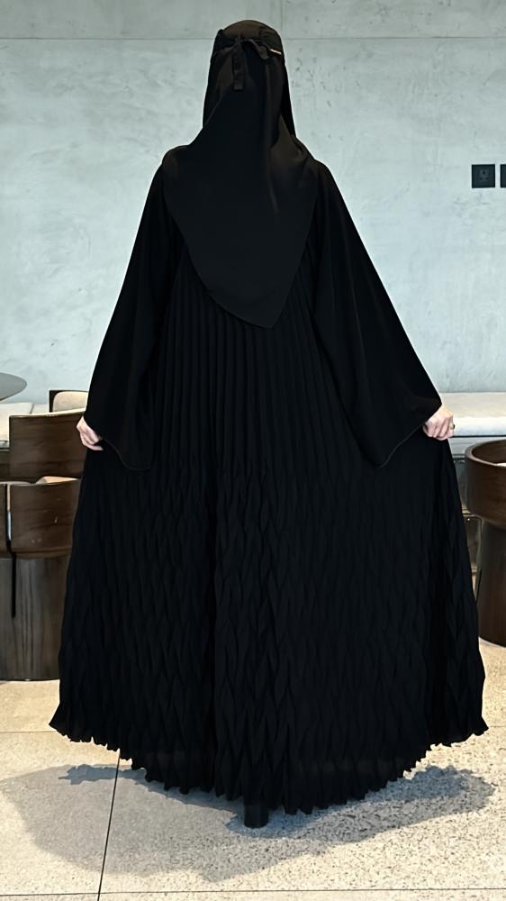 عبايه كلوش كسرات