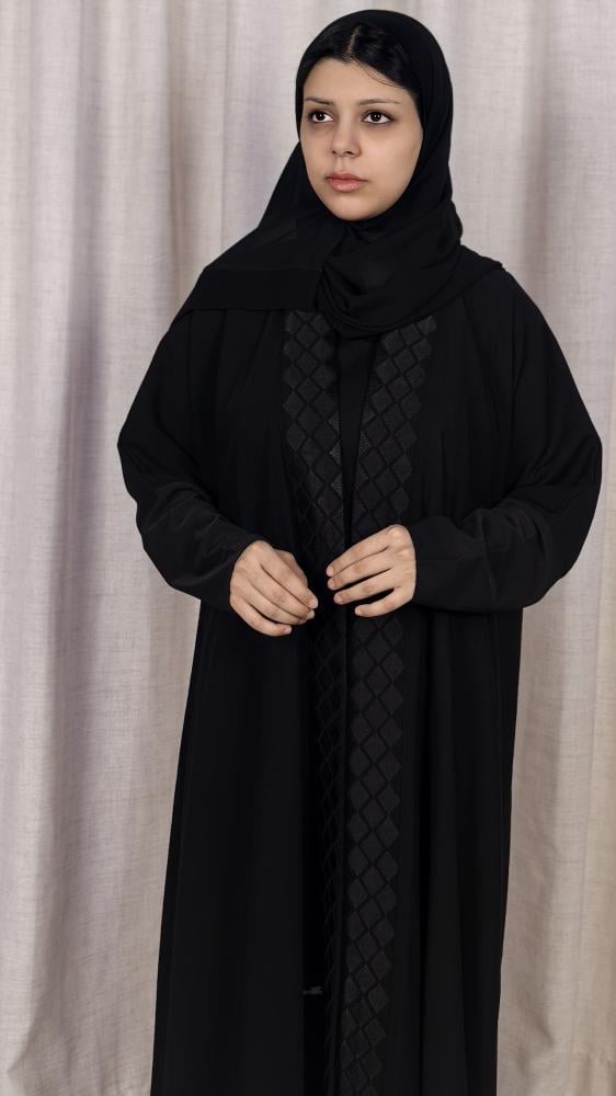 عباية سيراميك تطريز ملون