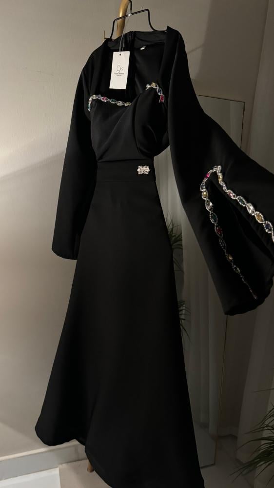 فستان تيمو اسود