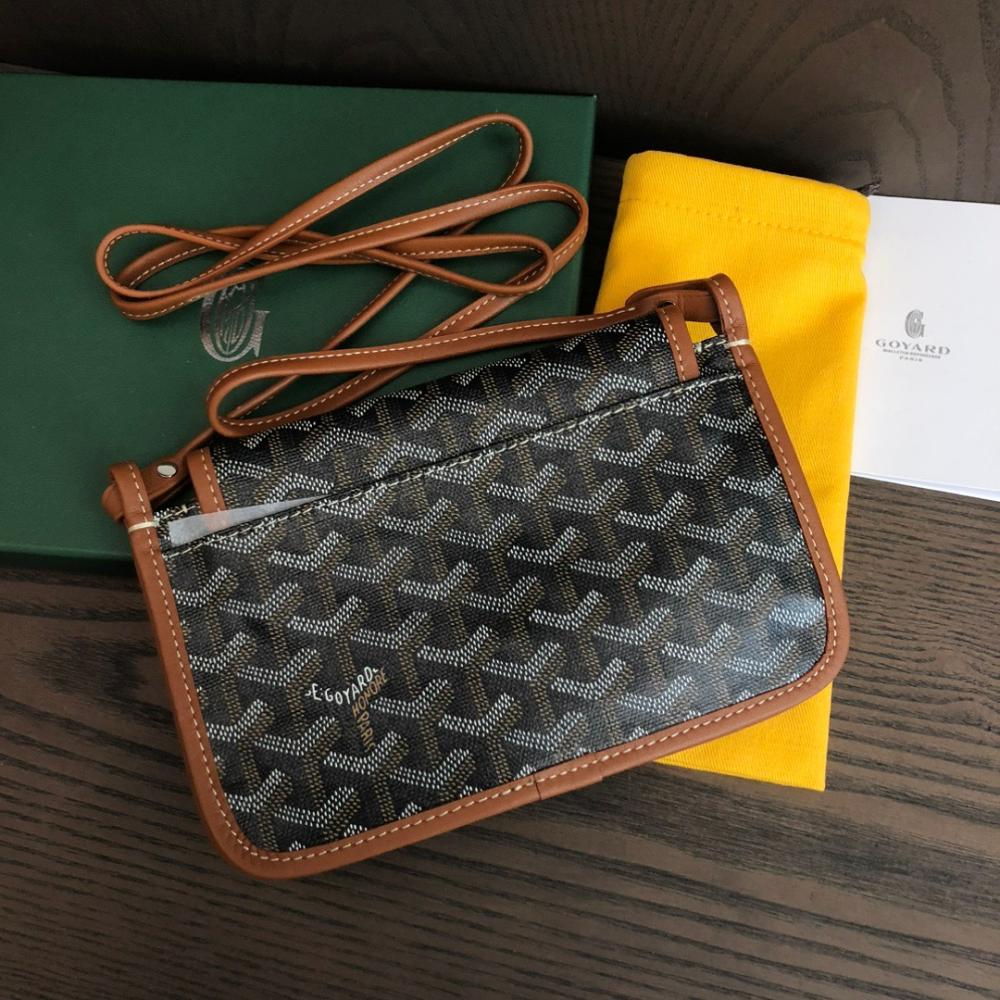 قويارد Plumet Pocket Wallet