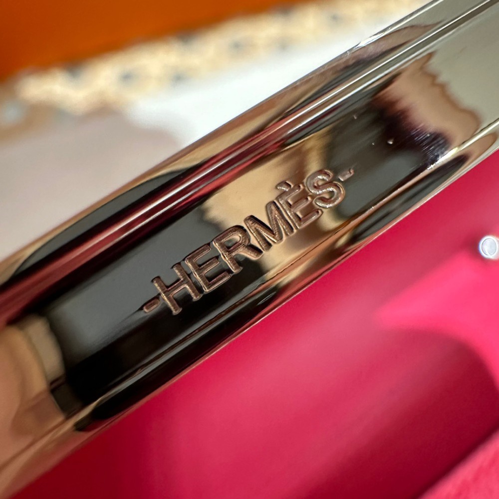 constance to go Hermès