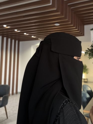 نقاب طبقه وسط (ربط عريض)