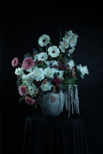 فازة إكليل الفخامة - Luxury Wreath Vase