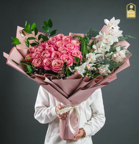 باقة همس الأزهار | Whisper of Flowers Bouquet