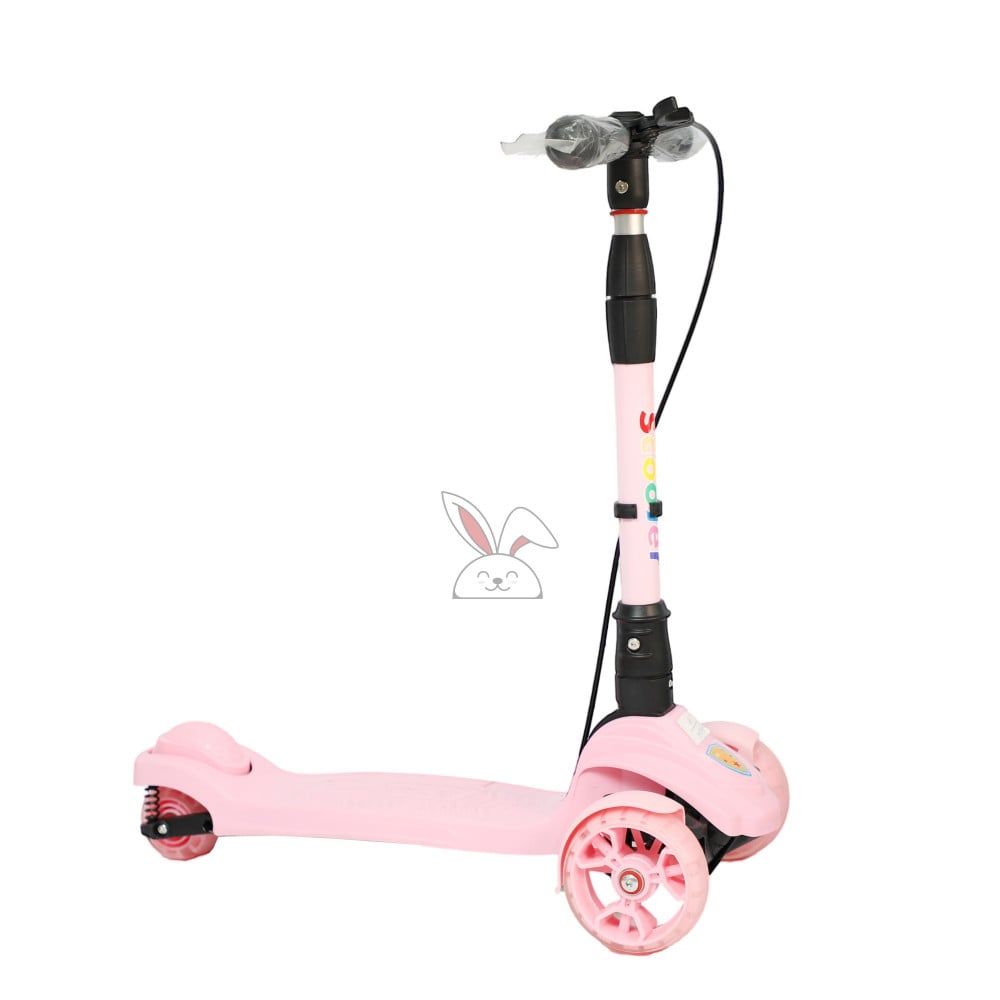 سكوتر باللونين الوردي و الاسود Pink and black scooter