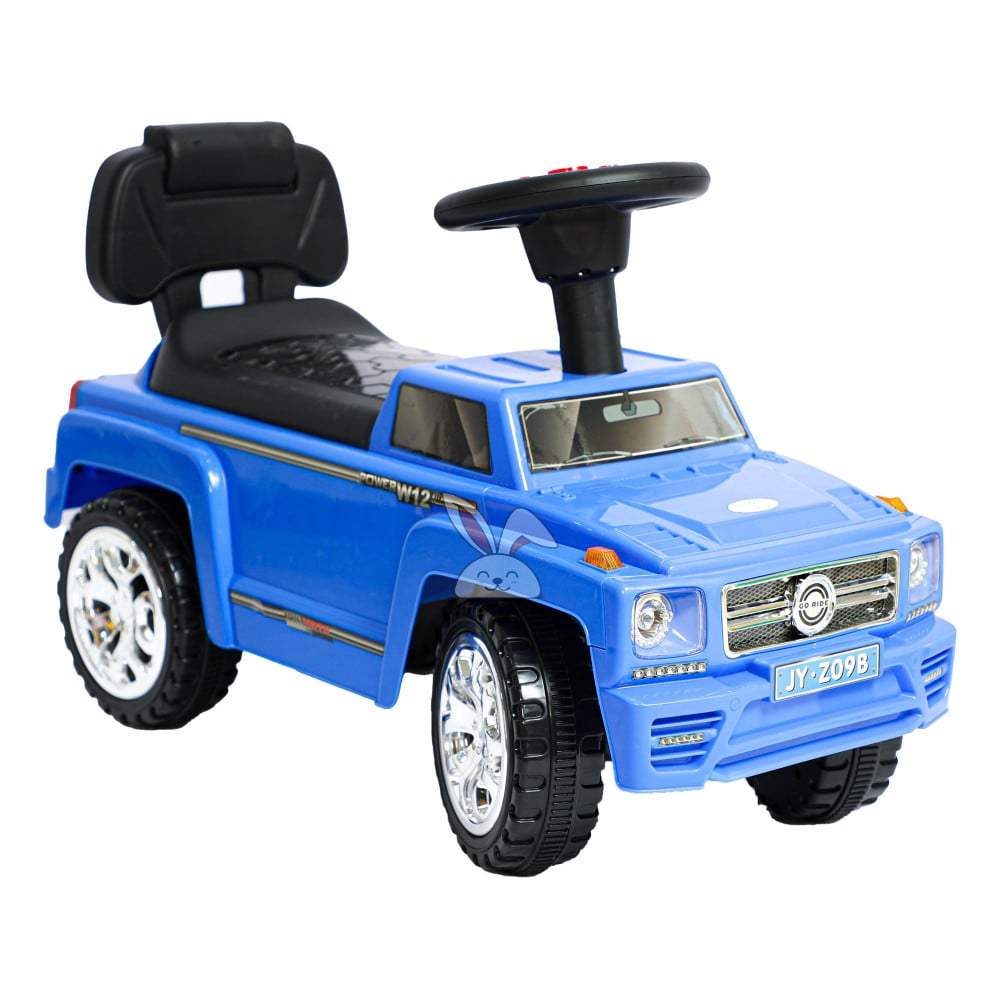 سيارة جيب Mercedes باللون الازرق Mercedes electric jeep blue