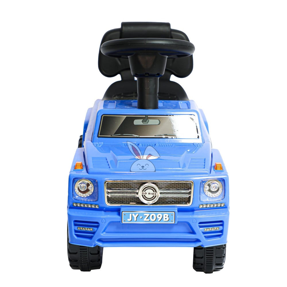 سيارة جيب Mercedes باللون الازرق Mercedes electric jeep blue