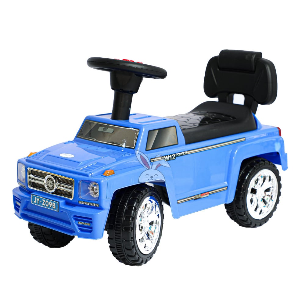 سيارة جيب Mercedes باللون الازرق Mercedes electric jeep blue