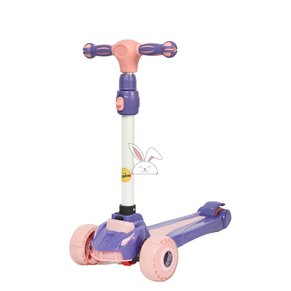 سكوتر باللونين الوردي و الارجوانيpurple and pink scooter