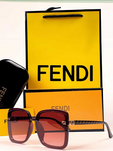 نظارة فندي FENDI (نسائية)