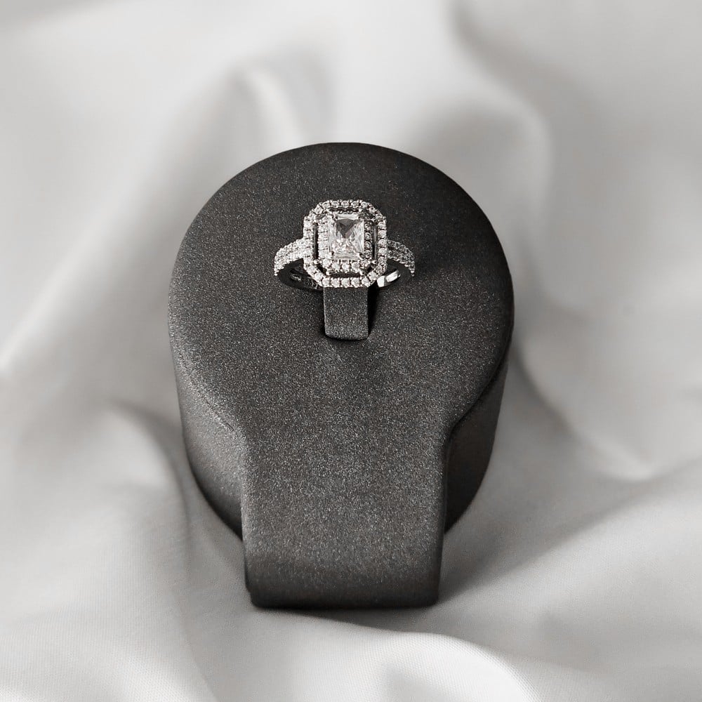 خاتم زركون فضي