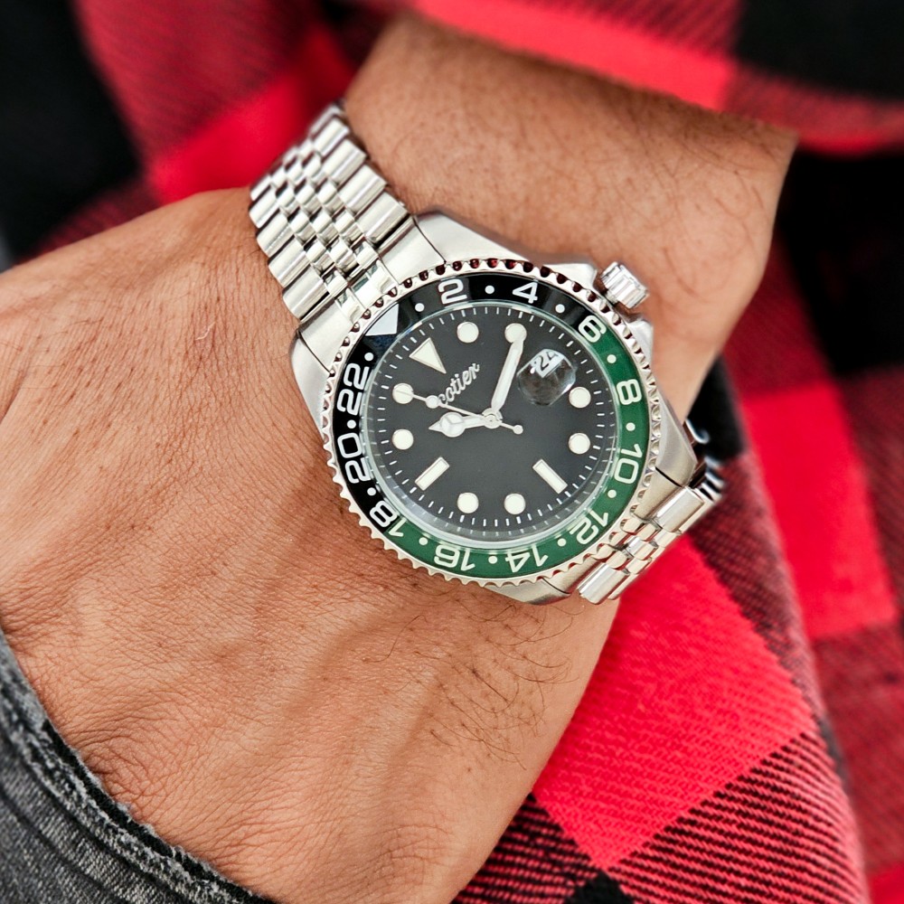 ساعة رجالية ستيل باللون الفضي