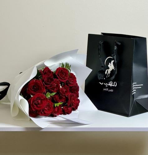 محفظة مهيار رجالي مع تنسيق بوكية بيبي روز احمر