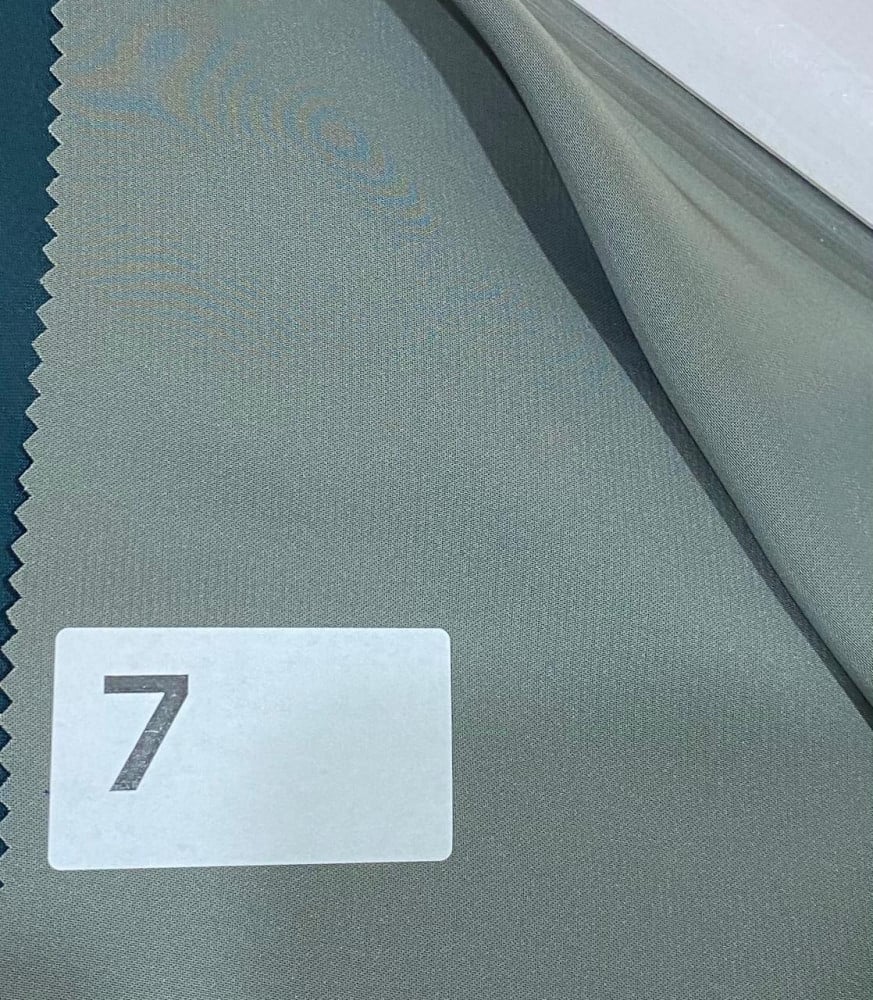 7 - زيتي باهت