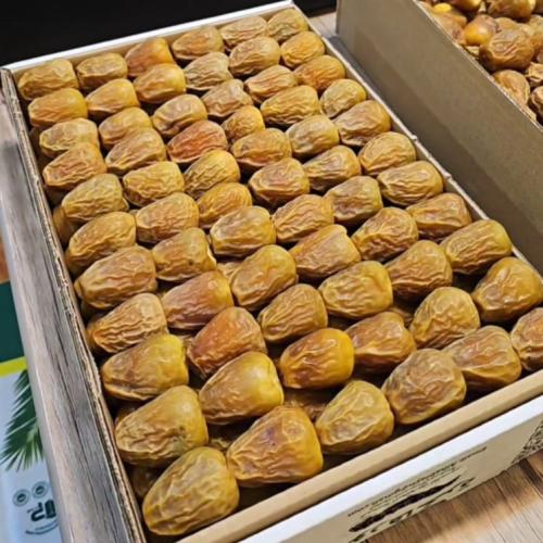 كرتون سكري مفتل  مصفوف فاخر 3.3 كيلو تقريبا