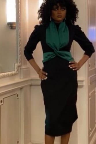 فستان مع حزام