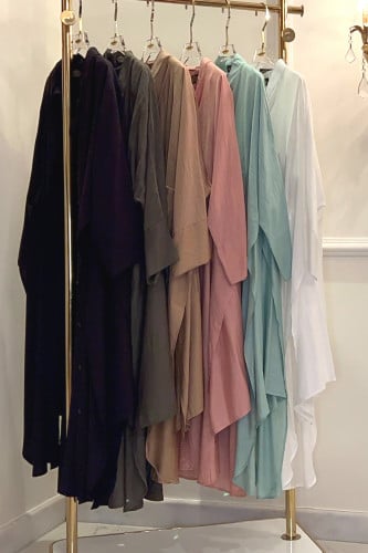 بلوزة و بنطلون