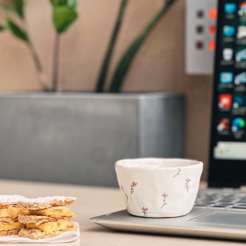 كوب ورد يتوفر بالطلب (مدة التنفيد من اسبوعين الى ش...