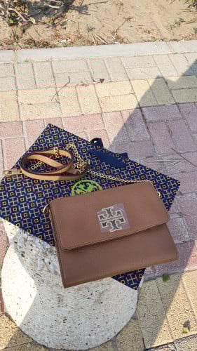 شنطة صغيرة ماركة توري بورتش