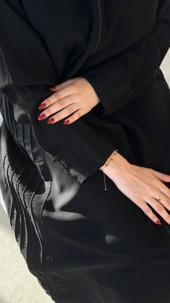 عبايه ملكه جيوب +سحاب