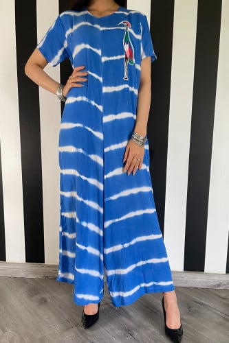 ثويب جمبسوت بجيوب مخفية ومزيج لوني جميل و الأهم  الخامة مثل النسمة واضافة لطيفة