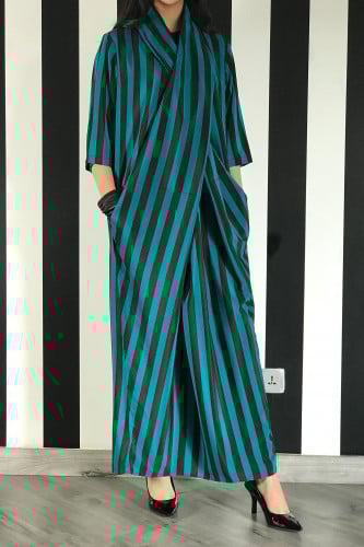 ثويب لف هاي وألوانه رايقة بدون أي اضافات لعشاق السادة