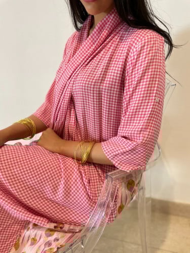 ثويب لف بخامتنا الخفيفة الباردة و بألوان راقية