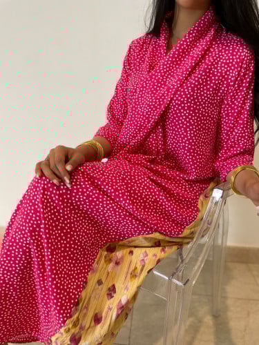 ثويب لف بخامتنا الخفيفة الباردة بمزيج ألوان منعشة