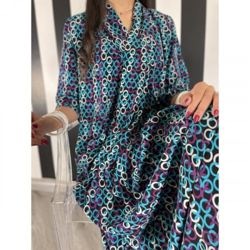 ثويب بمزيج لوني مختلف ورائع