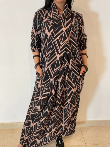 ثويب لف بخامتنا الباردة وبألوان حلوة ونقشات لطيفة