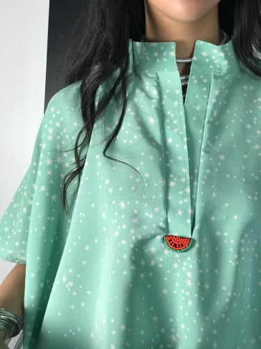 ثويب يومي بخامتنا الباردة  بألوان مميزة وبإضافة عصيفير مملوح