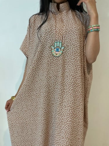 ثويب يومي ناعم رقيق وبإضافة مميزة