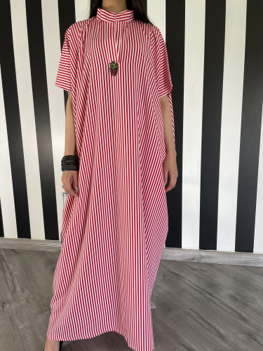 ثويب يومي بخامتنا الباردة  بألوان مميزة وبإضافة فراولة وش ملحها