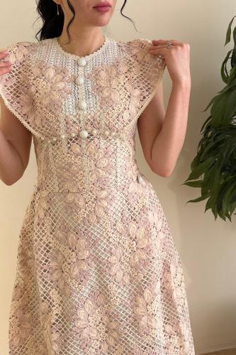 Elegant dress