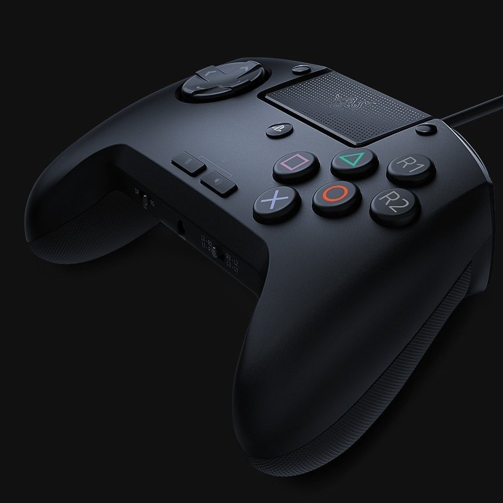Razer Raion Fightpad for PS4 コントローラー Razer Raion for PlayStation - Gaming Arcade Fightpad for PS4