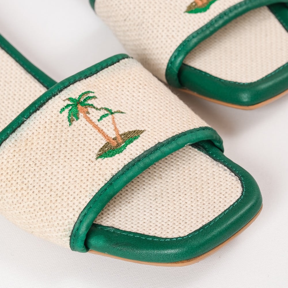 WOMEN SANDALS
